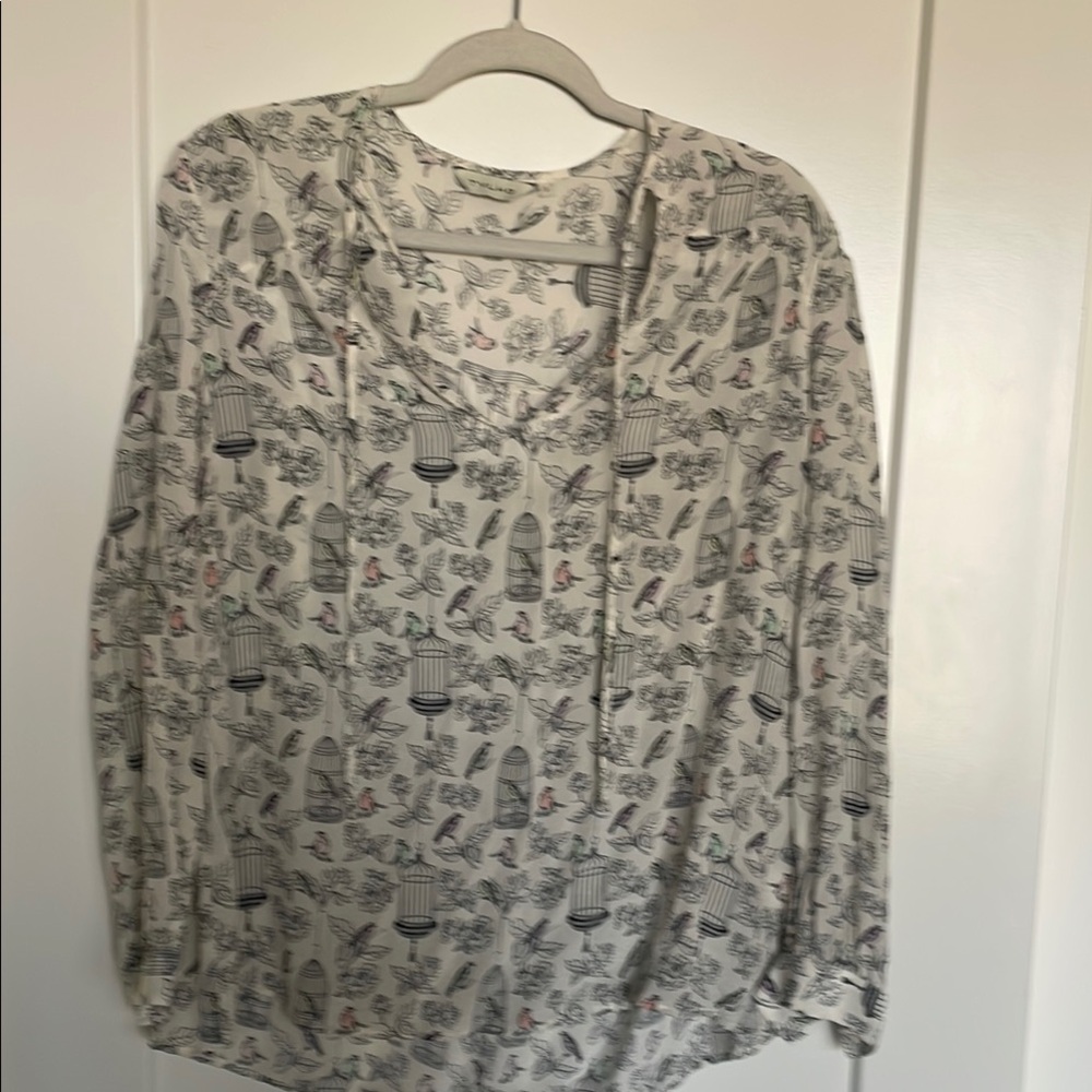 White and Black Loose Fit Blouse with Abstract Print